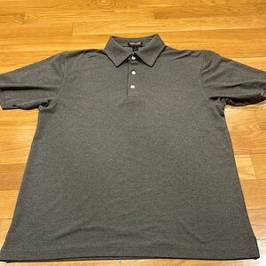 Kirkland signature men’s polo short sleeve shirt size large.